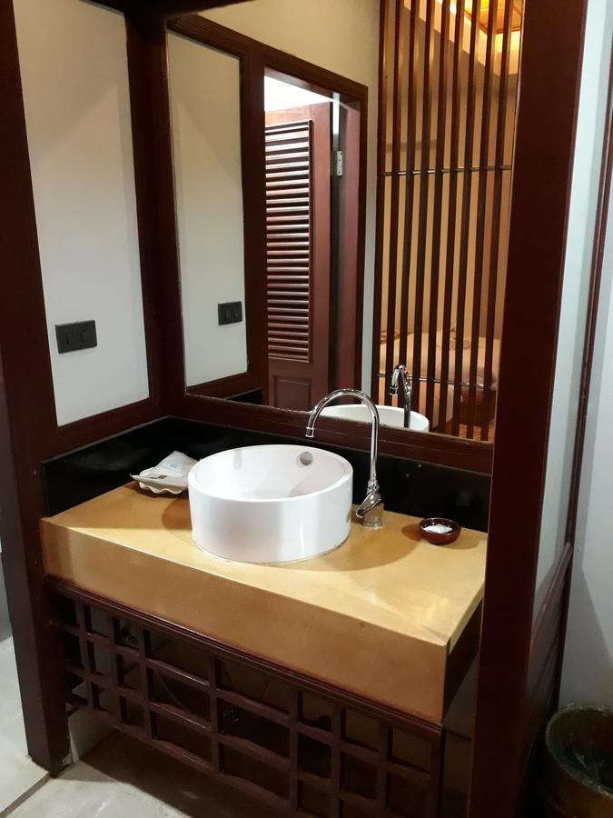 Charming Lao Hotel Muang Xai Buitenkant foto