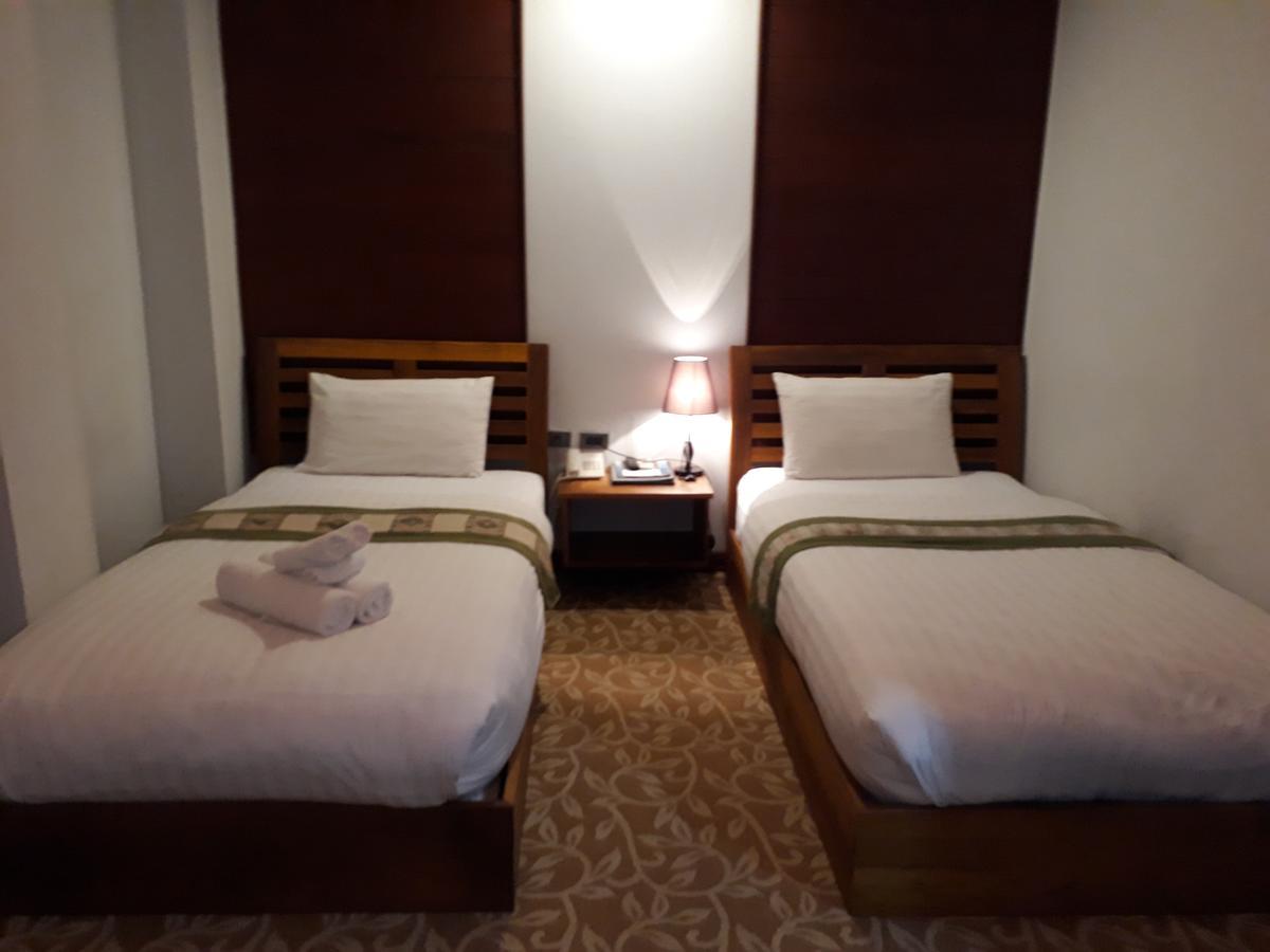 Charming Lao Hotel Muang Xai Buitenkant foto