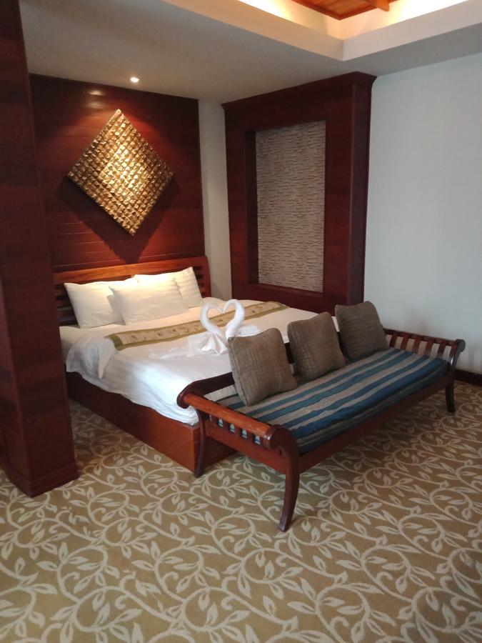Charming Lao Hotel Muang Xai Buitenkant foto