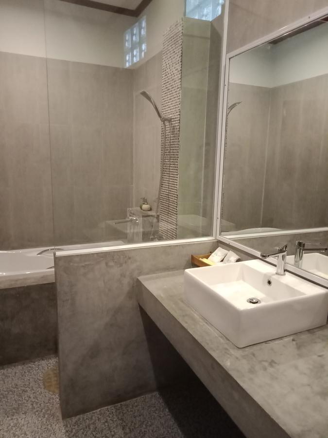 Charming Lao Hotel Muang Xai Buitenkant foto