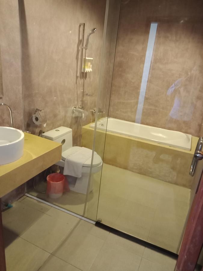 Charming Lao Hotel Muang Xai Buitenkant foto