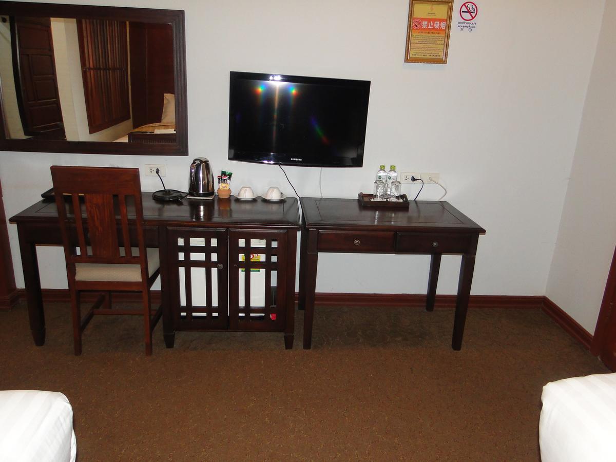 Charming Lao Hotel Muang Xai Buitenkant foto